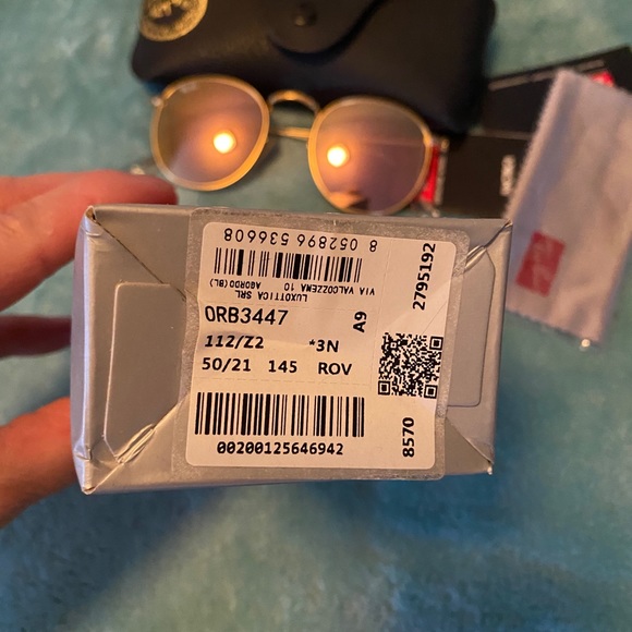 Rayaban Sunglasses - Picture 3 of 6